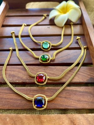 Gold Finish Simple Stone Choker