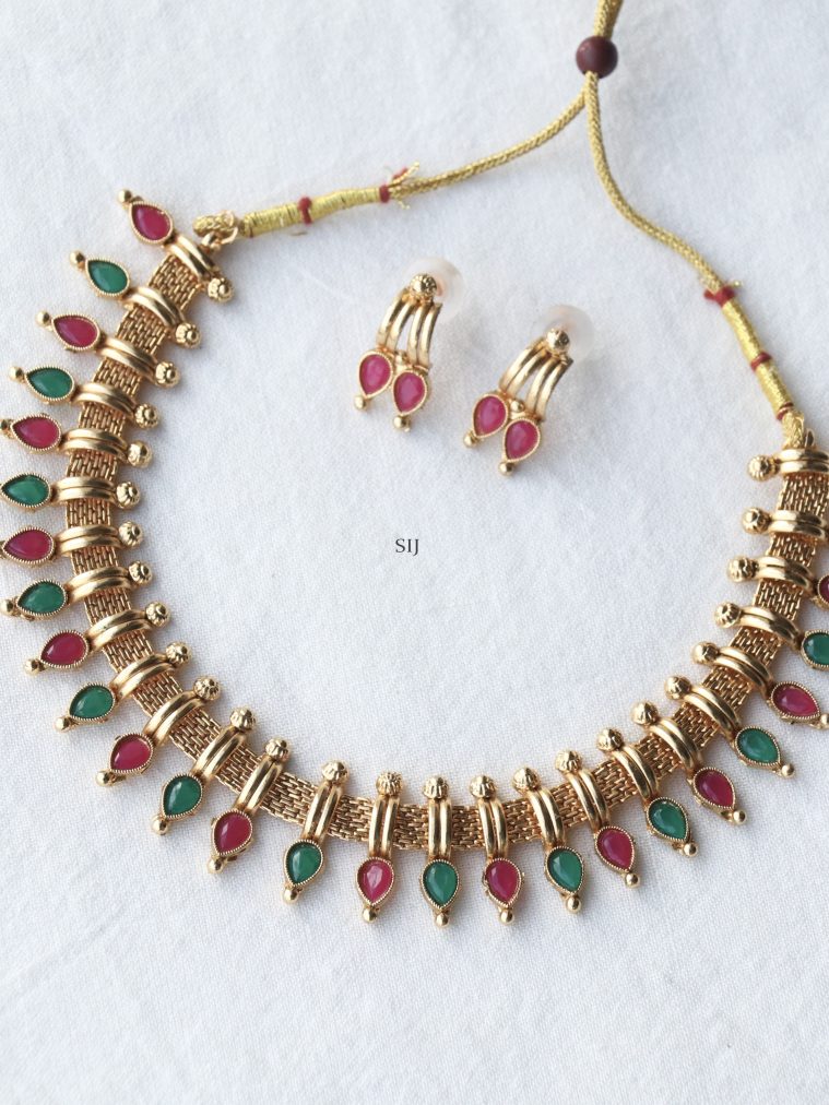 Gold Finish Spike Design Necklace-2