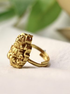 Gold Finish Temple Nagas Finger Ring