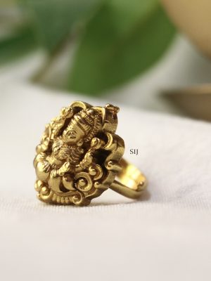 Gold Finish Temple Nagas Finger Ring