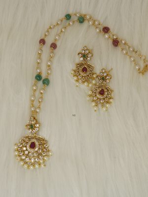 Kemp &White Stones Pendant with Pearl Beaded Chain