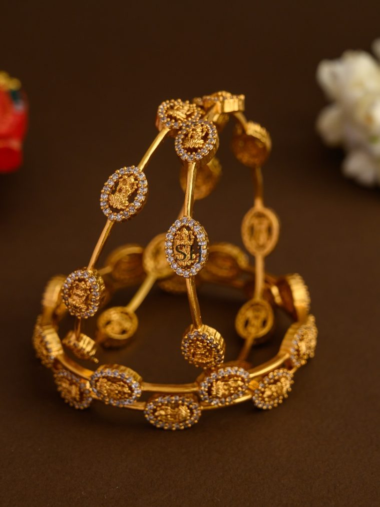 Lakshmi AD Matt Bangle - Set of 4