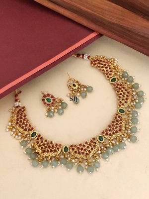 Multicolour Gold Plated Kemp Stone Necklace Set