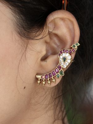 Peacock Design Kemp Stones Ear-Cuff