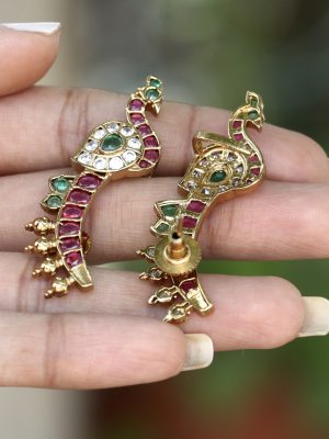 Peacock Design Kemp Stones Ear-Cuff