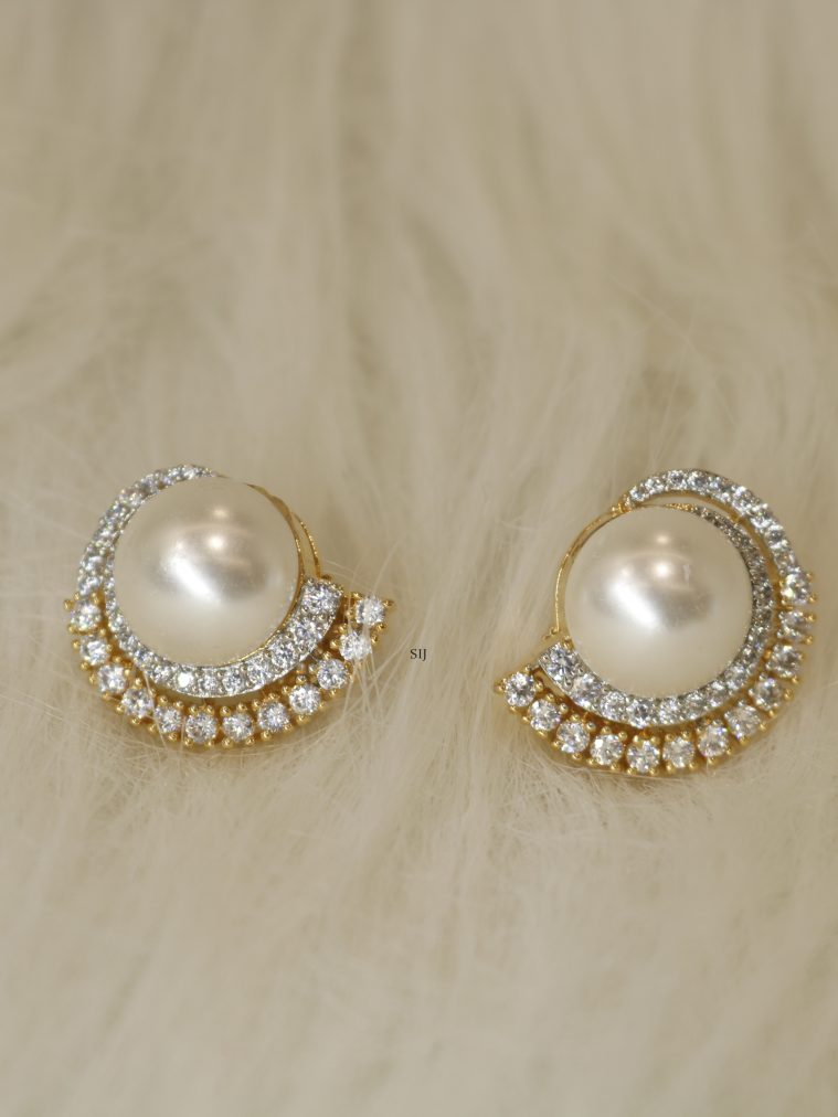 Pearl AD Stones Ear Studs
