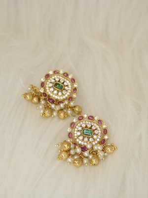Round Design Kemp Stones Golden Beads& Pearls Hanging Earrings