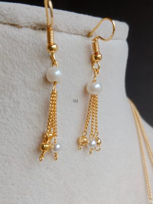 Three layer Gold Finish and Pearl Beaded Chain
