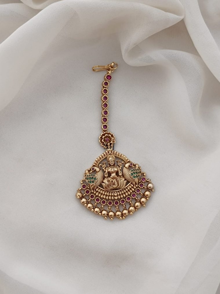 Traditional Lakshmi Maang Tikka