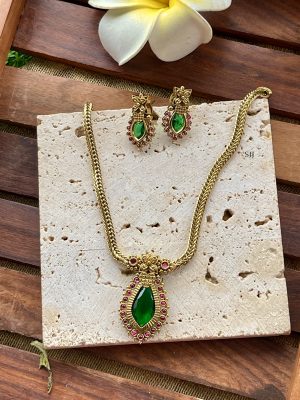 Traditional Palakka Necklace Set