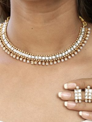 White Stone Kundan and Pearl Studded Necklace set with Maang Tikka