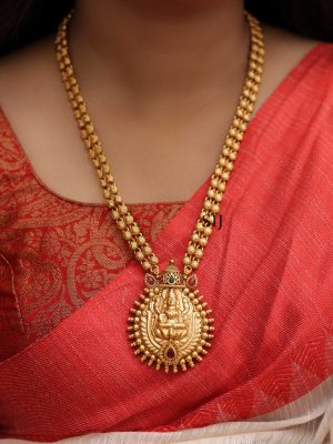 Lakshmi Antique Haram VARIL01115
