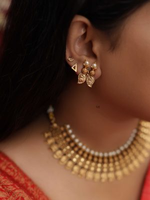 Lakshmi Coin Necklace VARIN01126