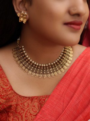 Lakshmi Coin Necklace VARIN01126