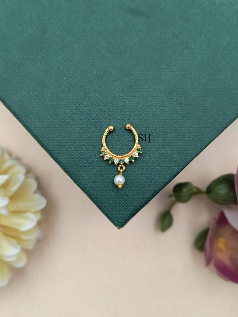 AD Nose Pin AADIN01292