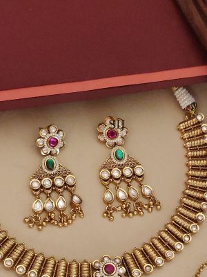 Stone Necklace With Tikka ABDIN02137