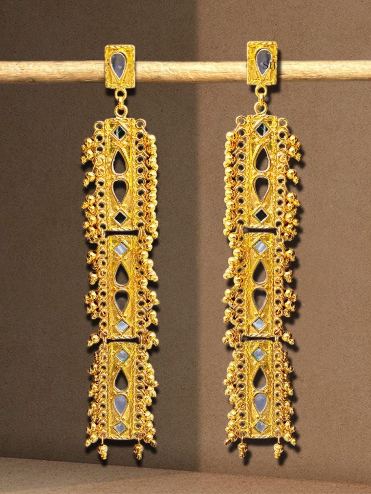 Long Earrings UNFIE00239