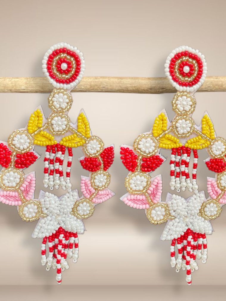 Handcrafted Earrings UNFIE00243