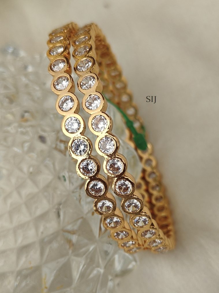 AD Stones Bangles DHEIB02498