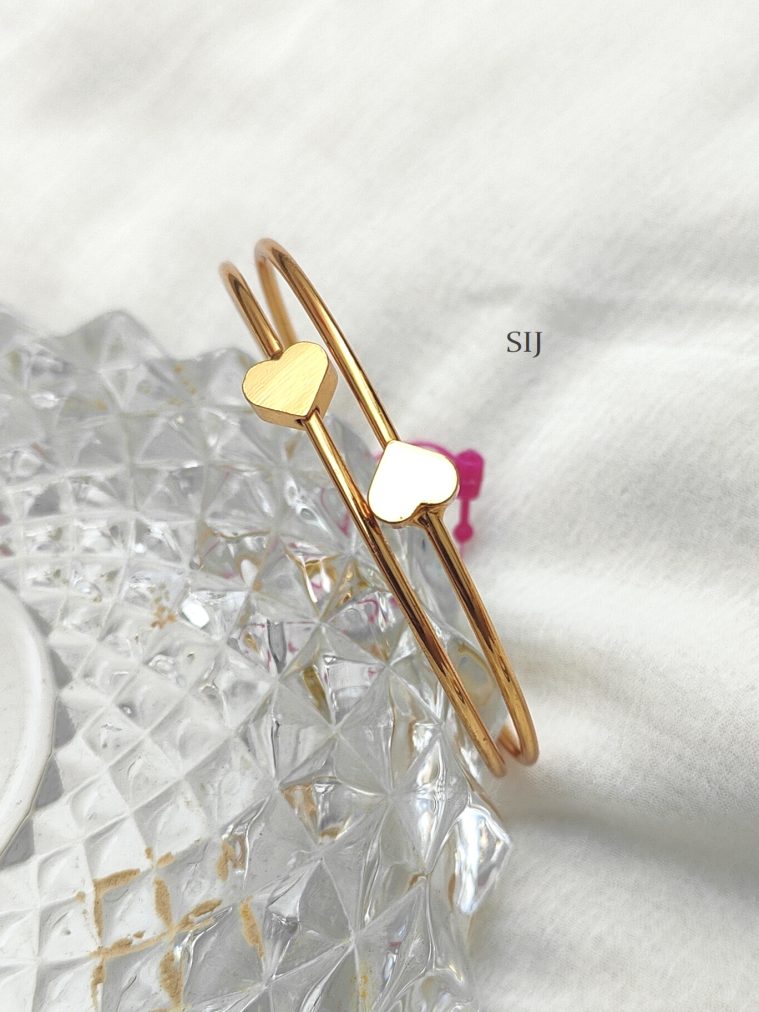 Simple Heart Bangles DHEIB02500