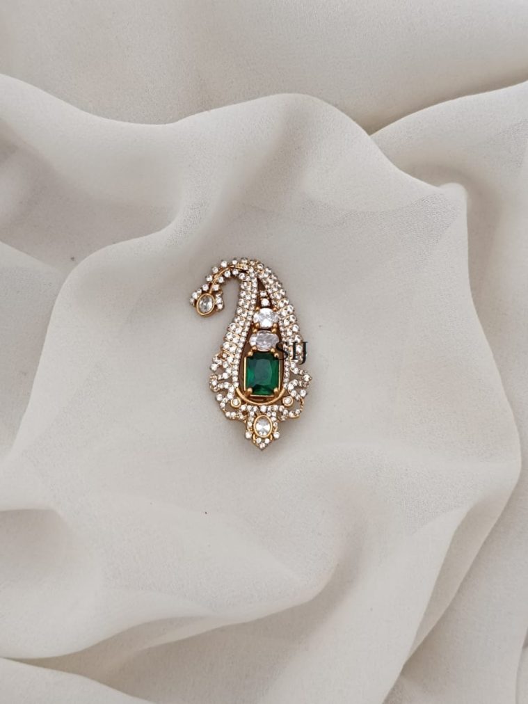 Stone Saree Pin (Saree Brooch) ARJIS02605
