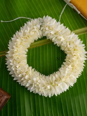 Full White Reusable Fabric 16 Inches Pichi Poo Flower String