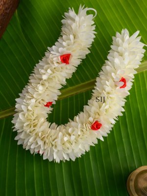 White With Rose Reusable 16 Inches Pichi Poo Flower String