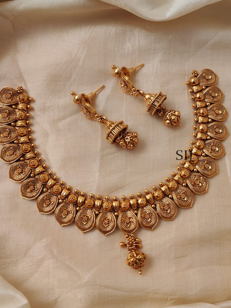 Antique Necklace AJPIN03136