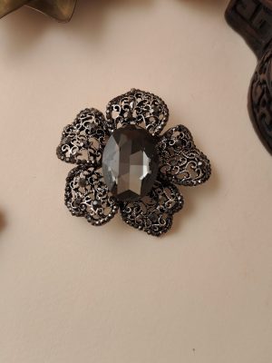 Crystal Saree Brooch AJPIS03200