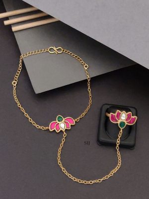 Antique Finger Ring Bracelet(Hand Pocha) ABDIB02094