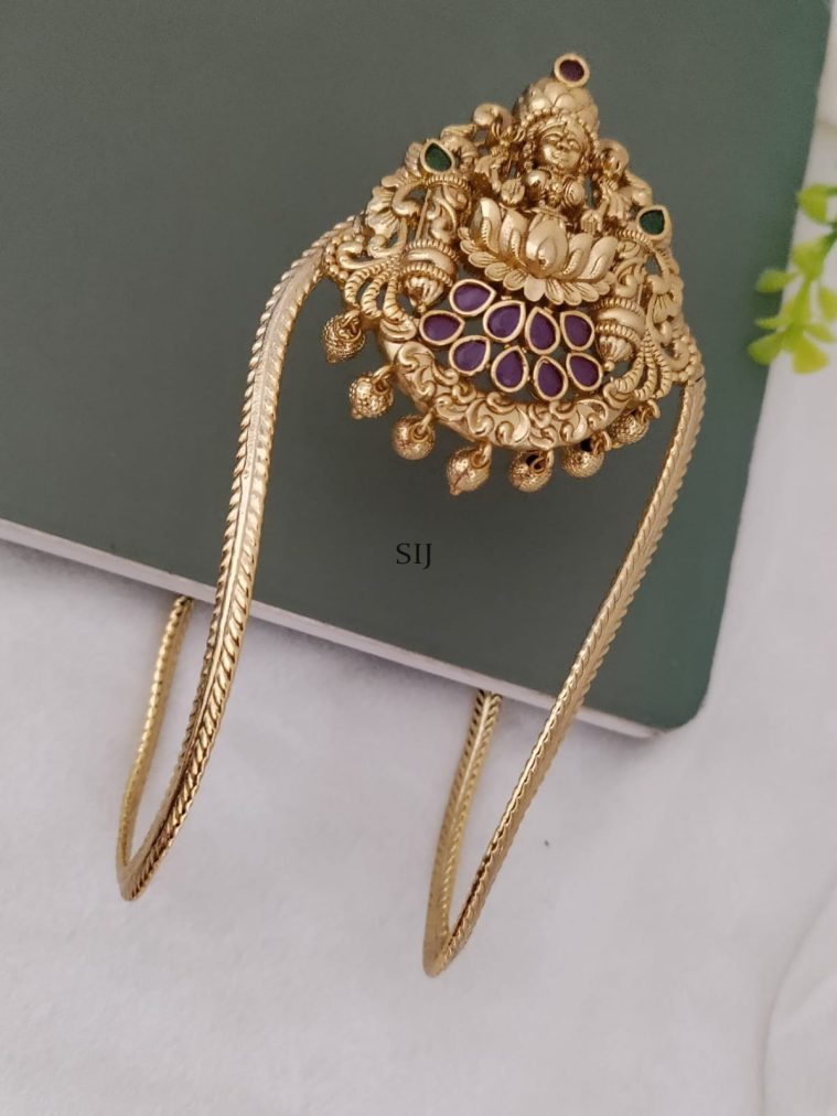 Antique Lakshmi Armlet (Vanki) DEVIAR00636