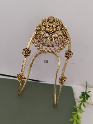 Antique Lakshmi Armlet (Vanki) DEVIAR00637