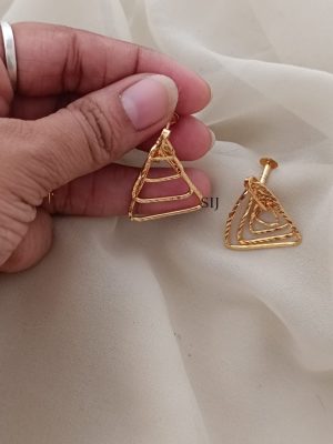 Antique Screw Back Earrings ARJIE02591