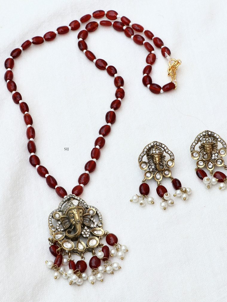 Ganesh Pendant Beaded Necklace ACCIN02281