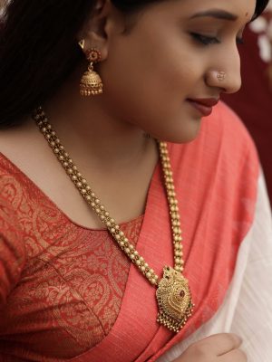 Gold Beaded Haram VARIL01107