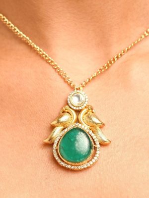 Green Stone Pendant Chain ABDIPC02057