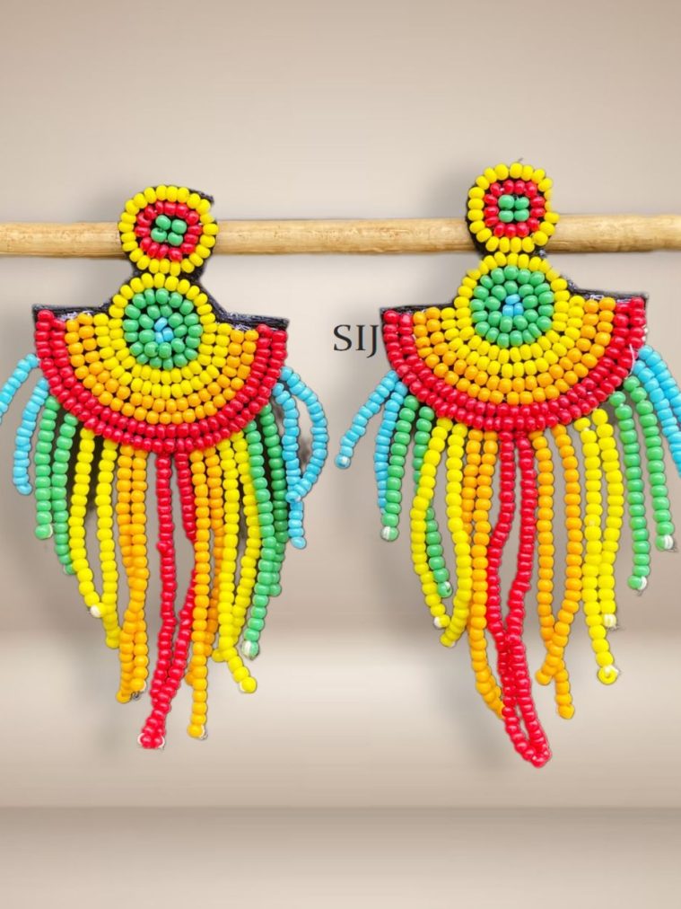Handmade Earrings UNFIE00233