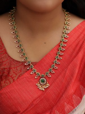 Ruby Emerald Palakka Haram VARIL01109