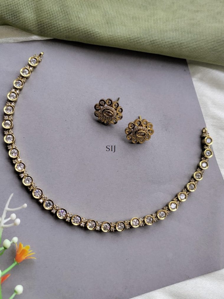 White Stone Necklace DEVIN00635