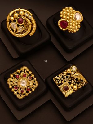 Set of 4 Antique Finger Rings ABDIF02138