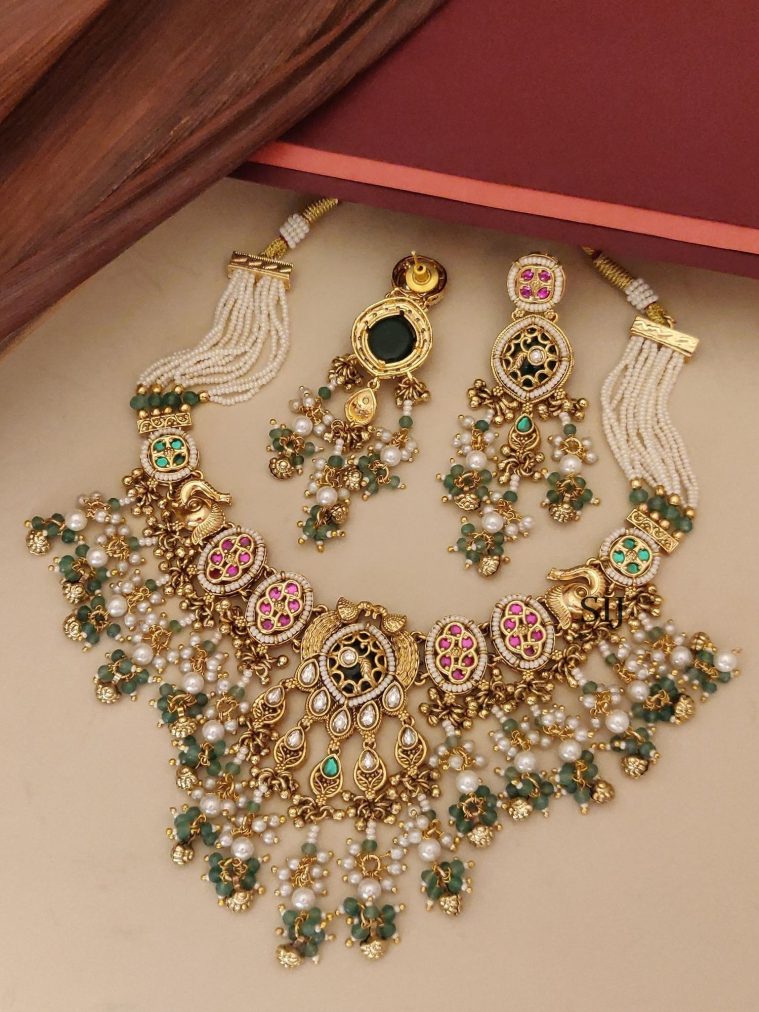 Stone White Beaded Necklace ABDIN02154