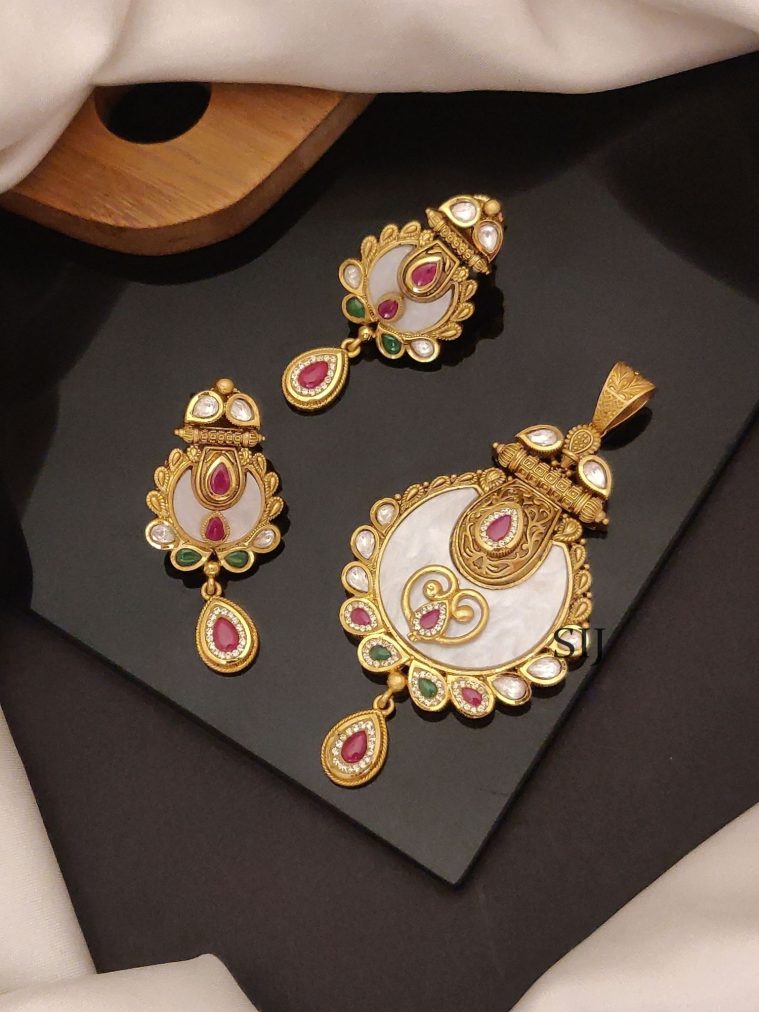 Pearl Pendant Set ABDIPC02166