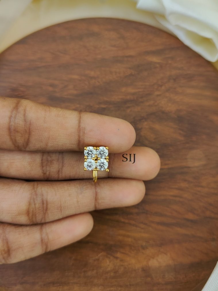 Nose Pin AJPIPN03270