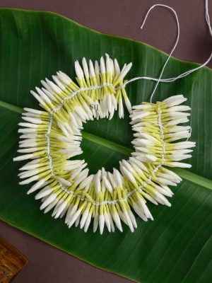 Realistic and Reusable Mullai Poo Jasmine 16 Inches String AJPIHA03359