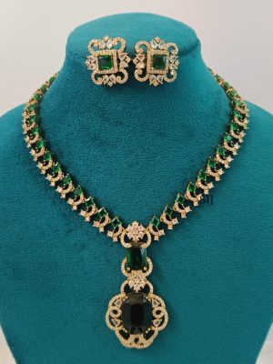 Emerald Necklace LADIN00880