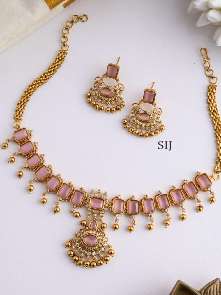 Pastel Pink Stone Necklace AJPIN03307