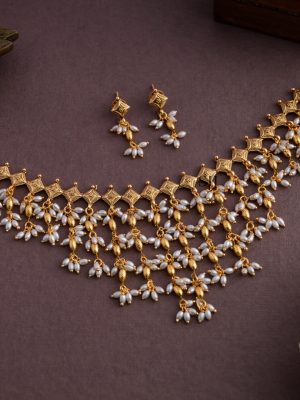Pearl Guttapusalu Necklace AJPIN03322