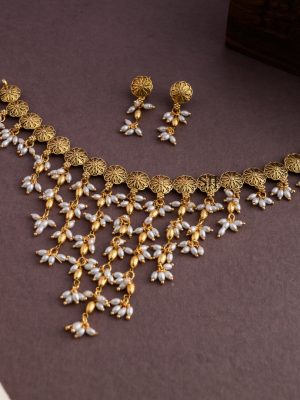 Pearl Guttapusalu Necklace AJPIN03324