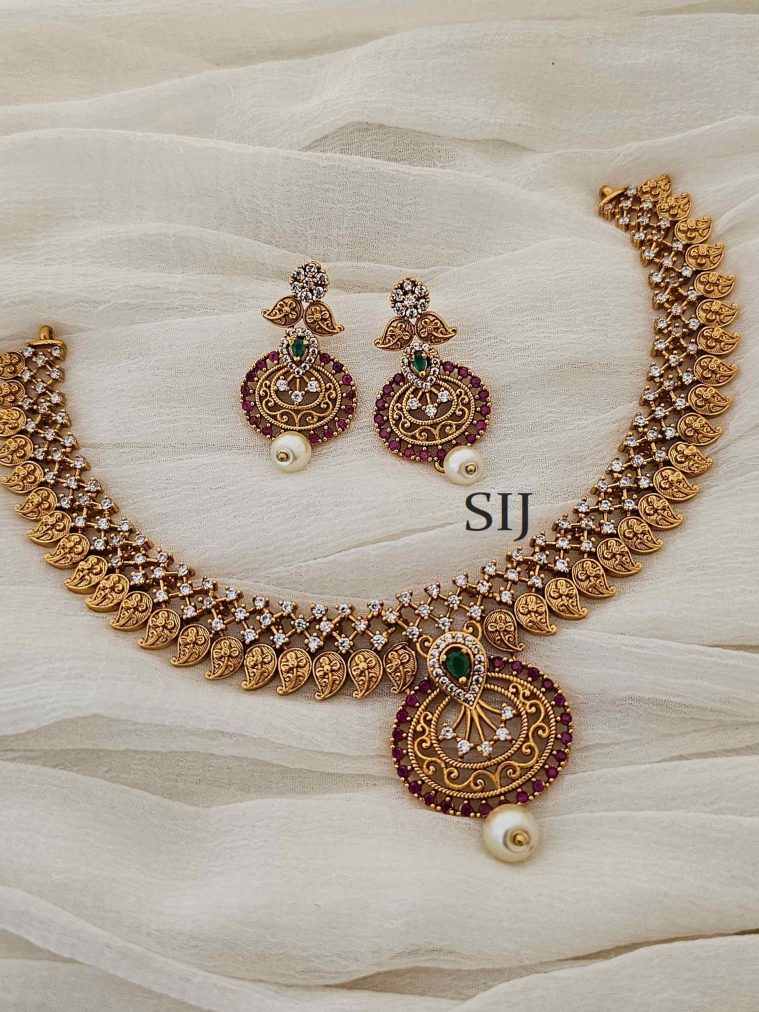 White Stone Necklace CHEIN03081