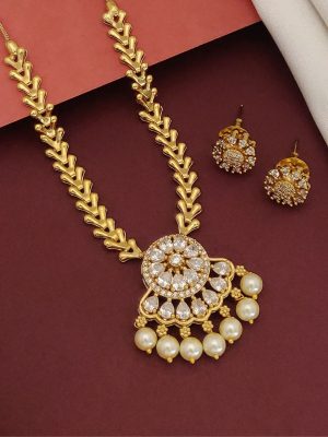 AD Stones Flower Pendant Necklace ABDIN02186